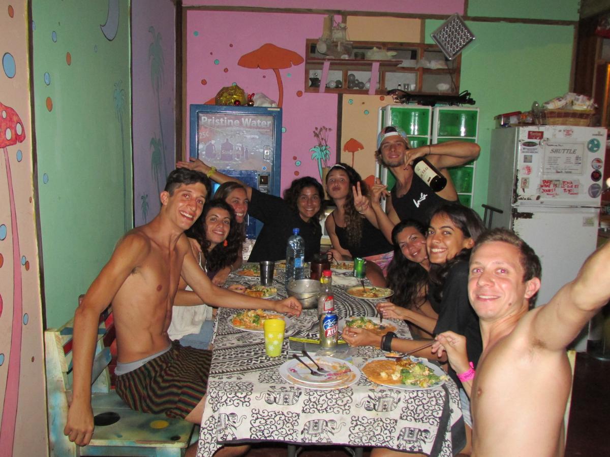Coconut Hostel Bocas Town Dış mekan fotoğraf