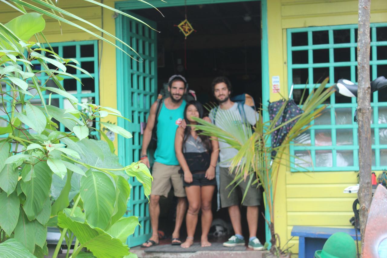 Coconut Hostel Bocas Town Dış mekan fotoğraf