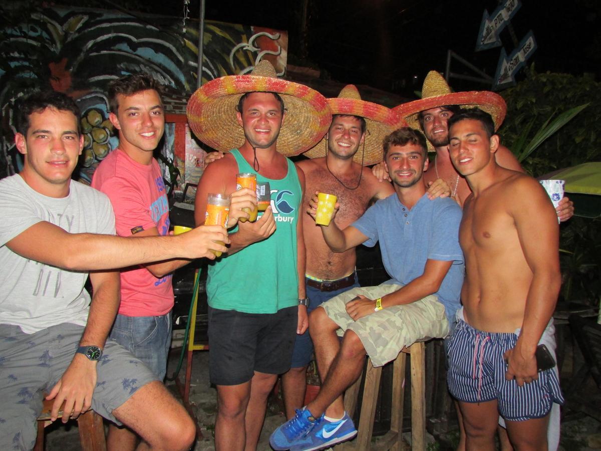 Coconut Hostel Bocas Town Dış mekan fotoğraf