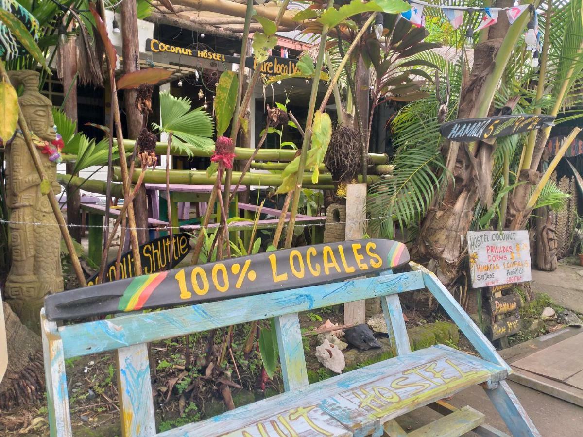 Coconut Hostel Bocas Town Dış mekan fotoğraf